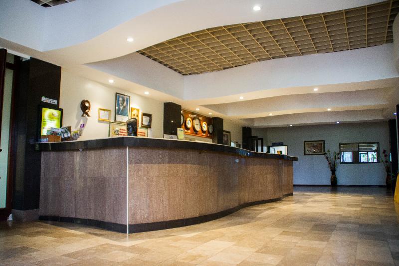 Lake View Resort Hotel Mbarara Luaran gambar