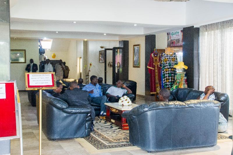 Lake View Resort Hotel Mbarara Luaran gambar