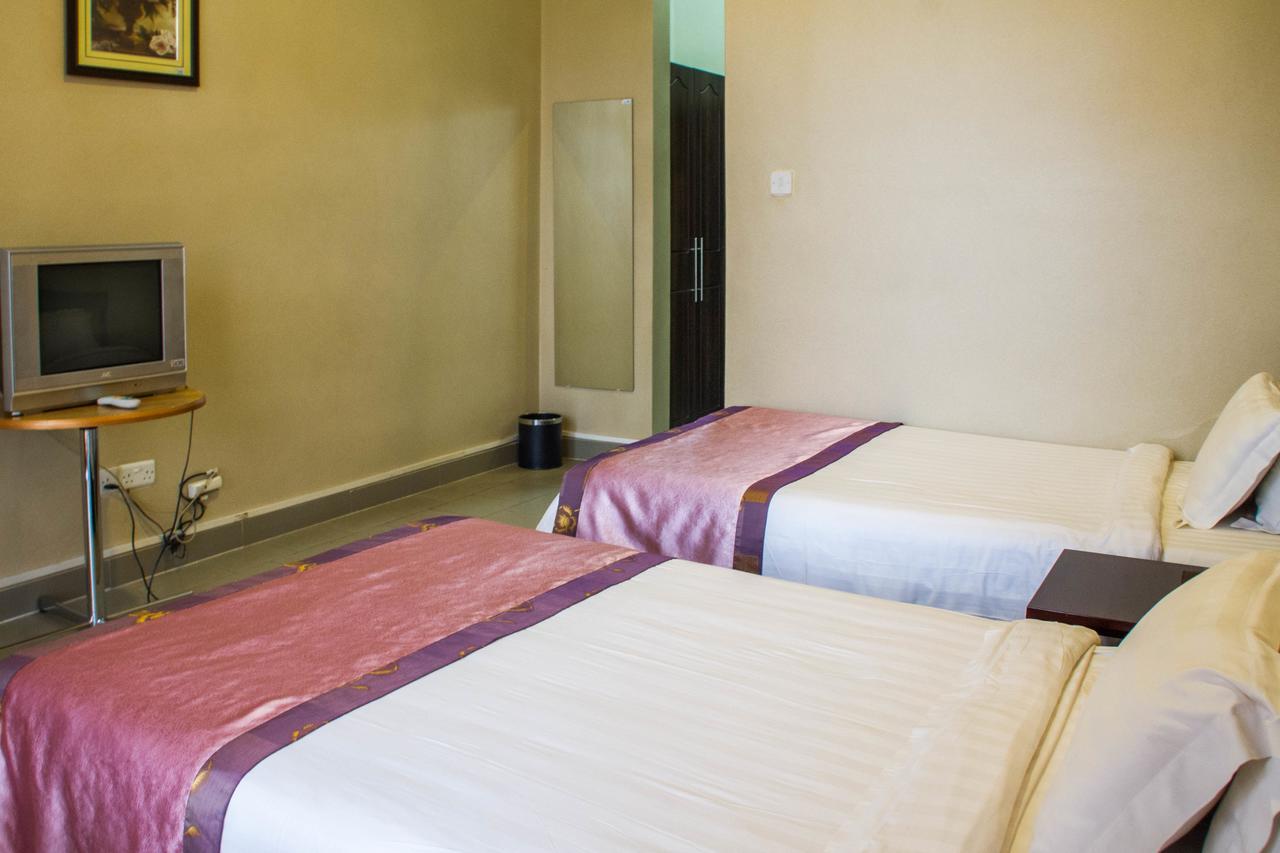 Lake View Resort Hotel Mbarara Luaran gambar