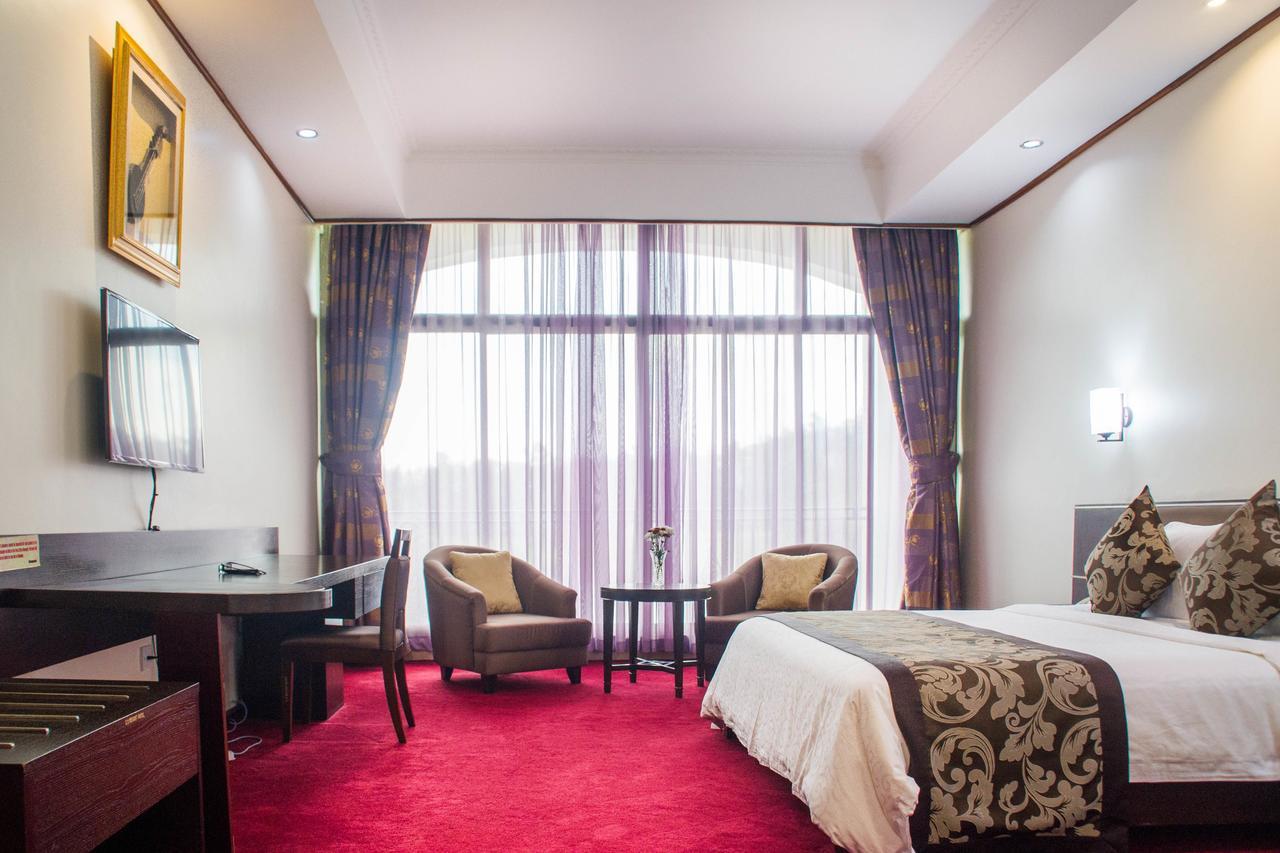 Lake View Resort Hotel Mbarara Luaran gambar